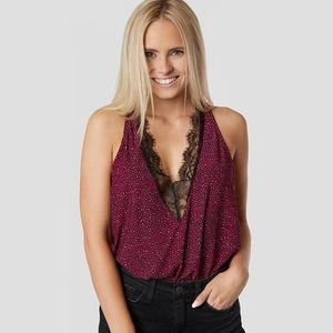 Daytrip Flowy Leopard V-Neck Tank Top